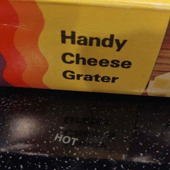 Vintage Handy Cheese Grater - Picture 1 of 3